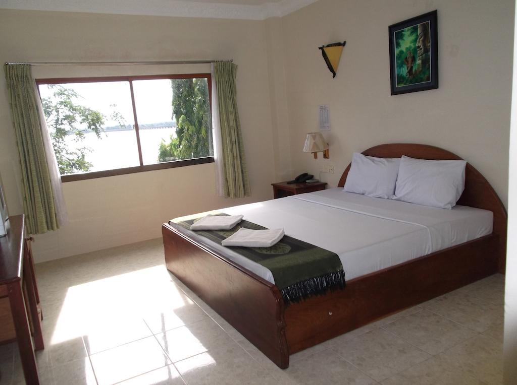 Koh Kong City Hotel Exterior photo